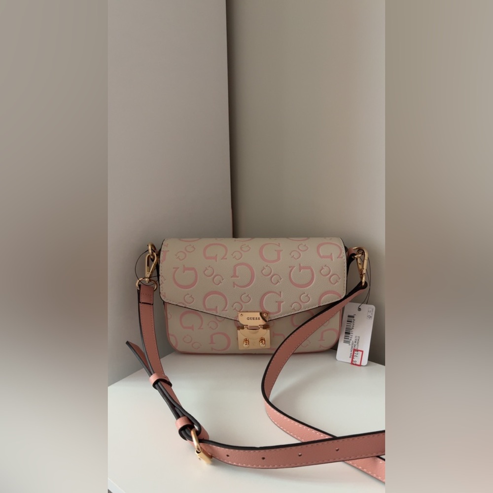 Guess crossbody bag pink & cream colored
